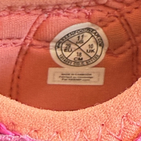 Keen Newport H2 Kids Hiking Rugged Pink Closed Toe Washable  Sandals Toddler 11 - Picture 7 of 7